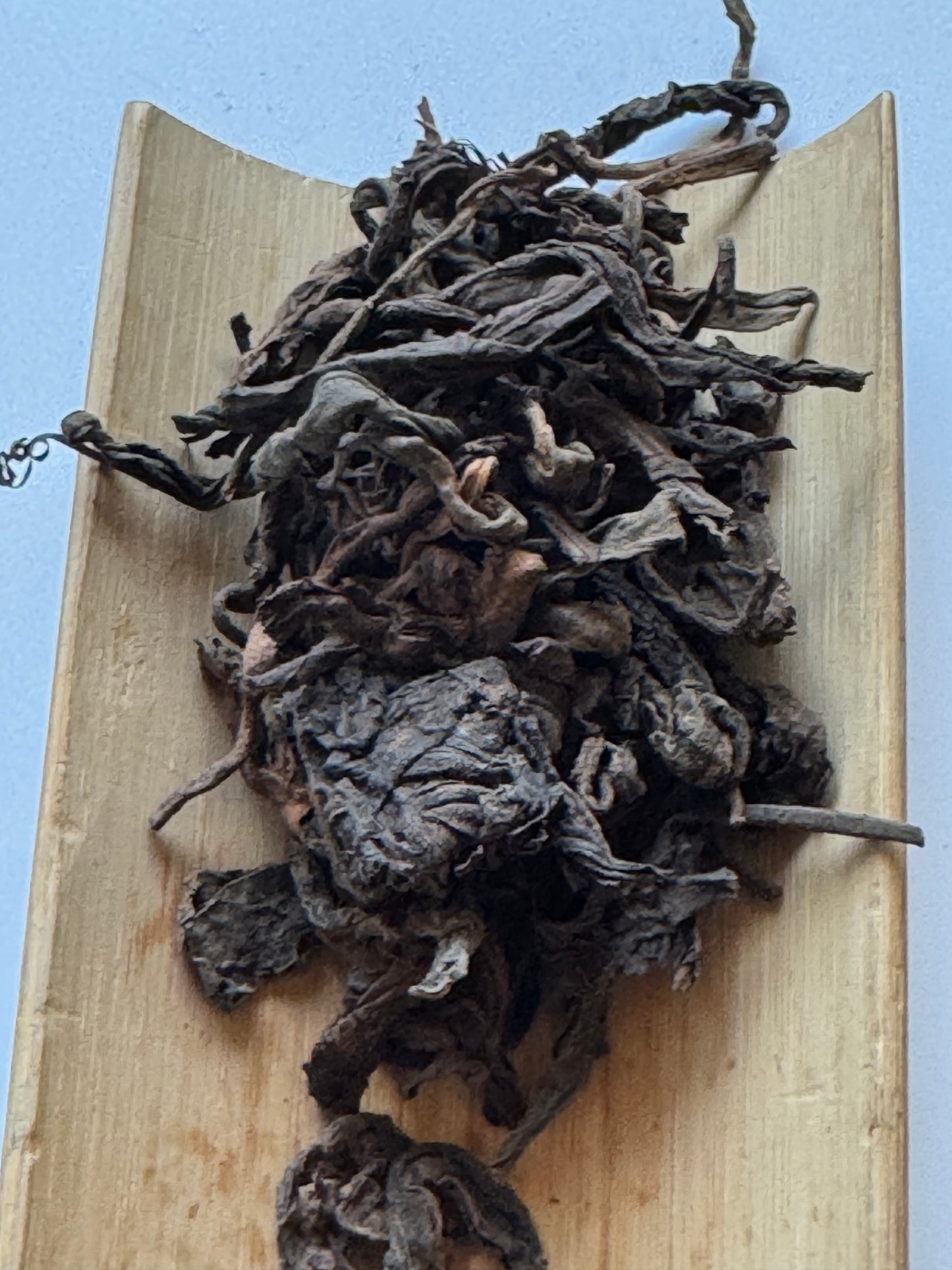 1996 Raw “Sheng” Loose leaf Yiwu Tong-Qing-Hao- 30g